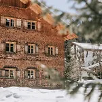 Alpina - Geborgen In Den Bergen Hotel Lech am Arlberg