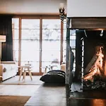 Hotel Alpina - Geborgen In Den Bergen 4*