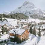 Alpina Lech - Geborgen In Den Bergen Hotel 4*