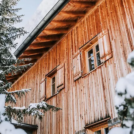 Guest house Alpina Lech - Geborgen In Den Bergen 4*