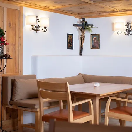 Alpina Lech - Geborgen In Den Bergen Guest house 3*