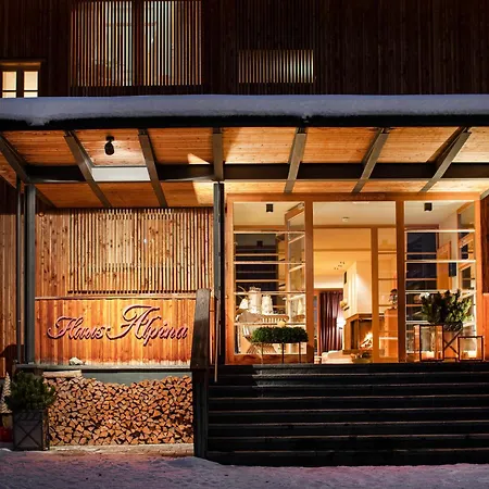 Guest house Alpina Lech - Geborgen In Den Bergen 4*