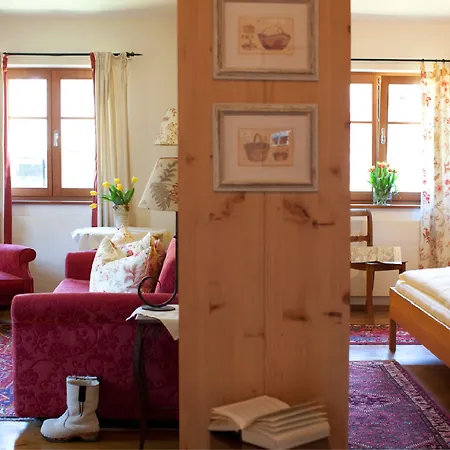 Alpina - Geborgen In Den Bergen 4* Lech