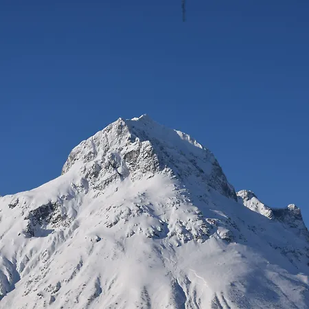 Alpina - Geborgen In Den Bergen Gasthuis Lech