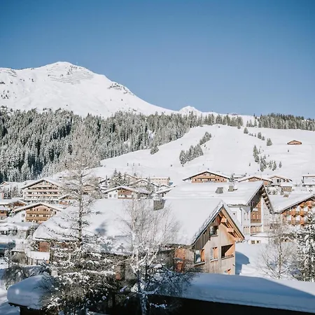 Hotel Alpina - Your From 4*