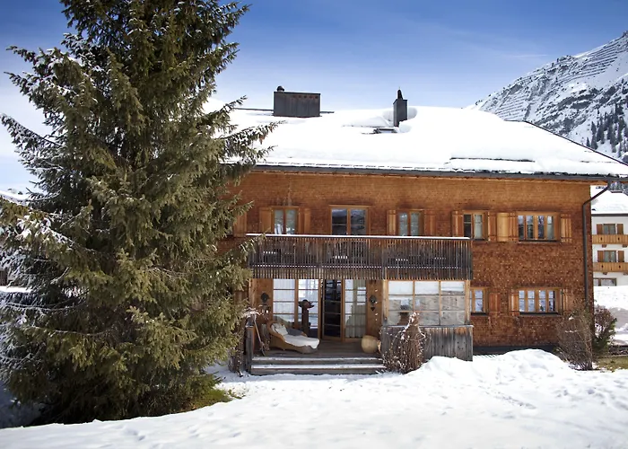 Guest house Alpina Lech - Geborgen In Den Bergen 4*