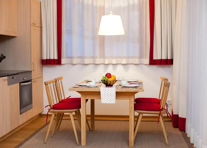 Alpina Lech - Geborgen In Den Bergen Guest house 4*